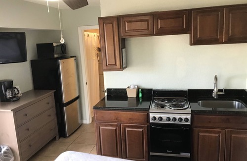 Madeira Beach Hotel | Schooner Hotel
