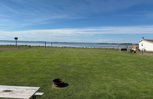 Summerside Cottage | Schurmans Shore Waterfront Cottage #8