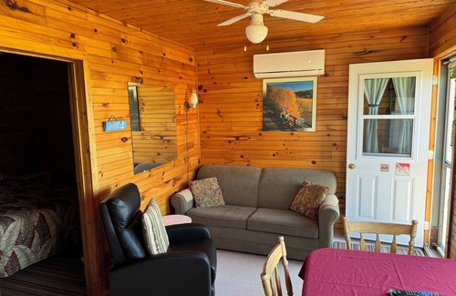 Summerside Cottage | Schurmans Shore Waterfront Cottage #6