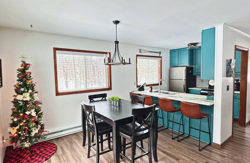 Bellaire Ski Chalet | Schuss Mt. 3 bedroom Chalet