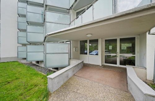 Altensteig Apartment | Schwarzwalapartment Nr 6 Presidential Suite 40qm Doppelbett Modern
