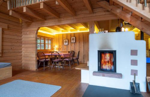 Schenkenzell House | Schwarzwald Blockhaus - Sauna - Kamin - mit Bettwäsche und Handtücher