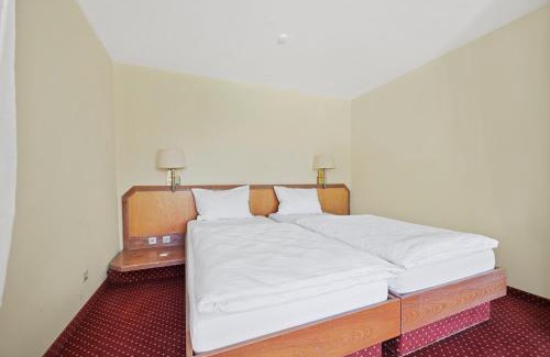 Altensteig Apartment | Schwarzwaldapartment Nr 24 40qm Doppelbett Rustikal