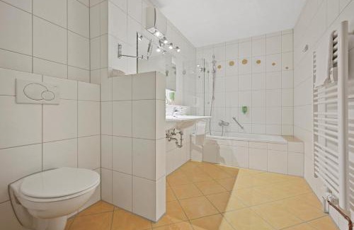Altensteig Apartment | Schwarzwaldapartment Nr 29 30qm Doppelbett 140cm Rustikal