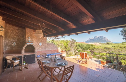 Tiriddo House | Scoglietto 41 150m From The Sea, Costa Corallina, Italy