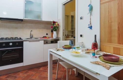 Monte Isola Apartment | Scorcio sul lago - Studio Apartment, Sleeps 3