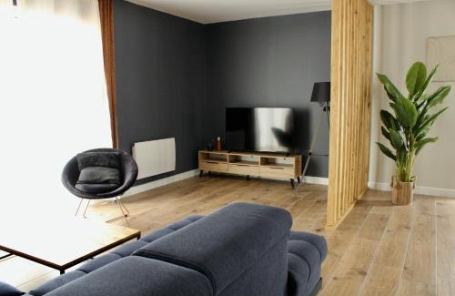 Tregastel Apartment | Scorfel Lodge, Minimalist, Moderne & spacieux