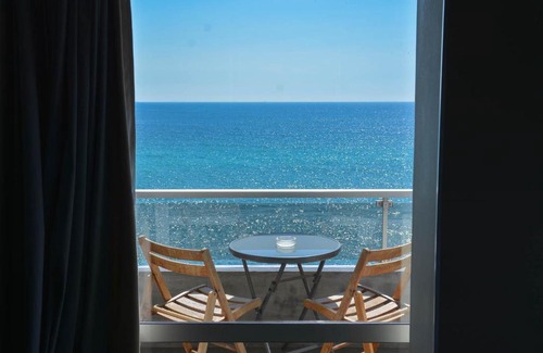 Peiraiki Hotel | Scorpios Sea Side Hotel