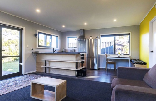 National Park Village House | Scott Base - National Park Holiday Home