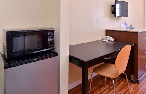 Lubbock Hotel | Scottish Inns & Suites