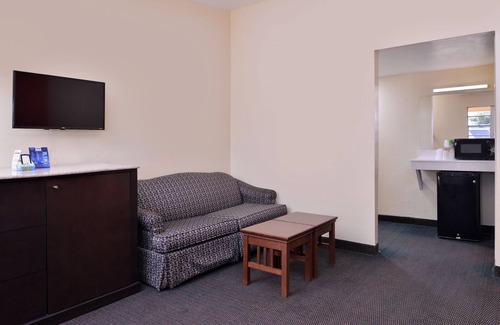 Lubbock Hotel | Scottish Inns & Suites