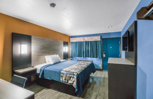 Carrollton Hotel | Scottish Inns