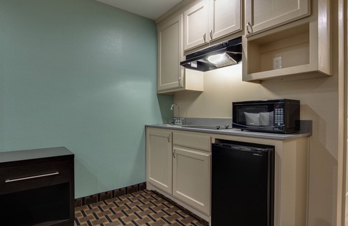 Fort Worth Hotel | Scottish Inns White Settlement