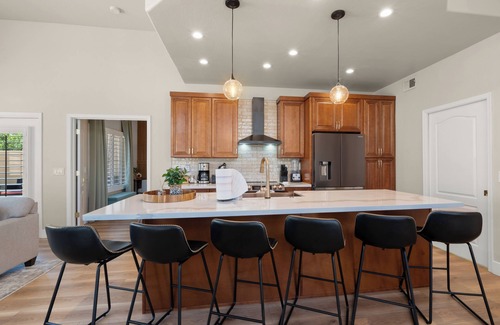 Central Scottsdale House | Scottsdal: Pool , 2BR/2BTH - Elegant!