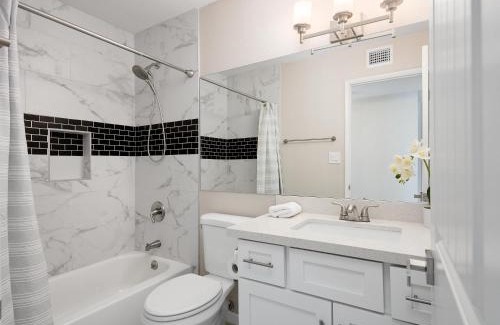 New Papago Parkway House | Scottsdale - 631 N 74th Pl