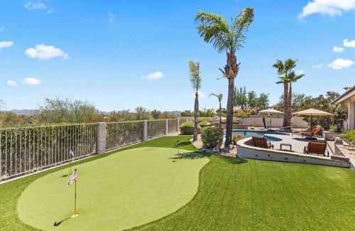 Fountain Hills House | "Scottsdale Area Oasis: Pool, Spa, Putting Green & Views!"