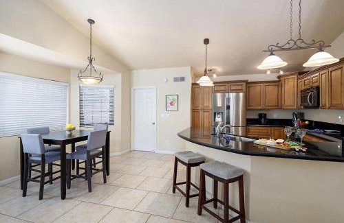 Sunset Ridge House | Scottsdale Classic- Pool Heat Available - Fire pit