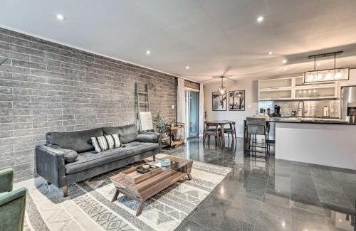 South Scottsdale Apartment | Scottsdale Condo with Patio, Walk to Fashion Square!