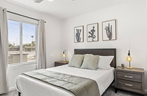 La Paz At Desert Springs House | Scottsdale Gem | Pool, Hot Tub, Green & Fire Pit
