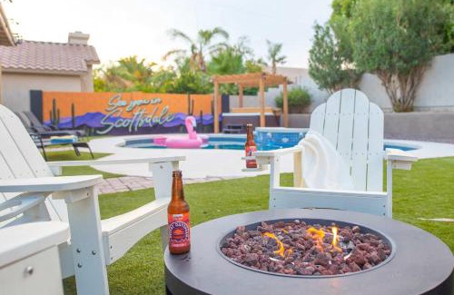 Tatum Horizons House | Scottsdale Paradise Poolside with Hot Tub & Gym