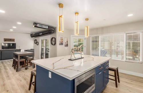 Central Scottsdale House | Scottsdale Retreat w/Pool, Games & Putting Green!