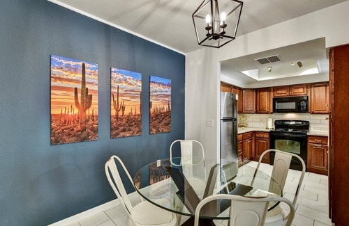 Central Scottsdale Condo | Scottsdale's Finest Luxury Living Condo in Heart of N. Scottsdale - 1B/1B
