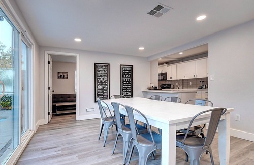 Parque Vista Estates House | ScottsdaleStays 6–7BR Retreat–Pool, Hot Tub, Games & Outdoor Living in Best Area