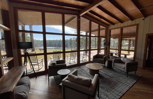 Evans Hotel | Scrappin Valley Lodge