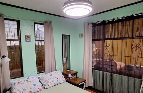 Coco House | Scrappy House, beautiful complete room 5 minutes from the beach!