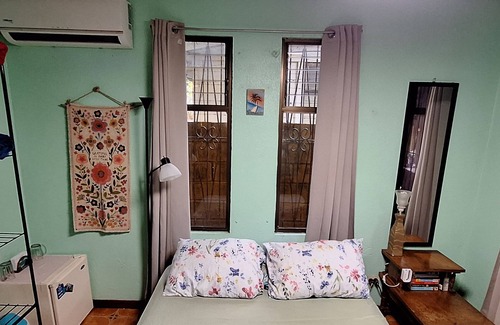 Coco House | Scrappy House, beautiful complete room 5 minutes from the beach!