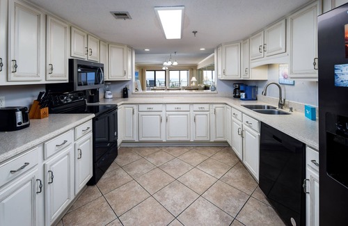 Fort Walton Beach Condo | SD 502: The Beach is Calling And This is The Perfect Condo for You!