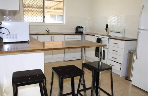 Mahomets Flats House | Sea and surf vacation home