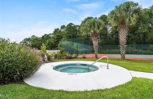 Sunset Beach Apartment | Sea and Tee Condo