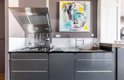 Biarritz Apartment | Sea apartment, ideally located on the beach . Spacious comfortable!