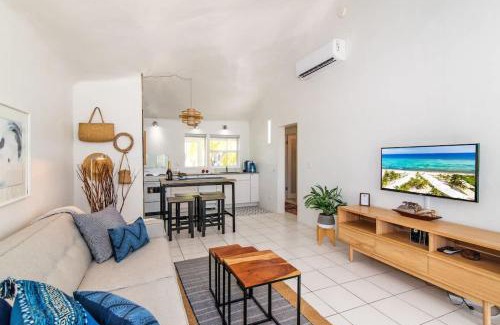 Rum Point House | Sea Biscuit at The Sea Lodges