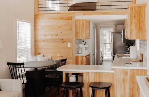 Wimberley Cabin | Sea Biscuit Cabin - Cabin sleeps up to 6 people. Pet friendly.