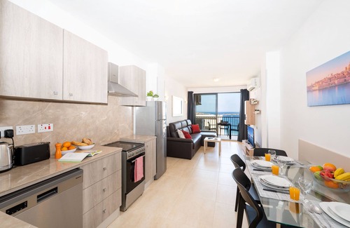 Bugibba Apartment | Sea Bliss penthouse with 2 terraces enjoying side Sea views