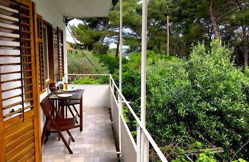 Island Hvar Apartment | Sea Breeze Jelsa