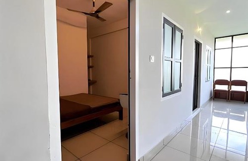 Kannur Hotel | SEA BREEZE RELAX INN
