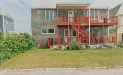 Wells Beach House | Sea Breeze - W007 Brought to you by GetAway Vacations