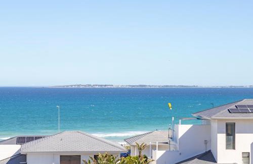 West Beach Apartment | Sea Breeze