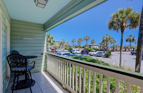 Isle of Palms Apartment | Sea Cabin 131 B