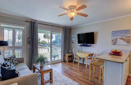 Isle of Palms Apartment | Sea Cabin 131 B