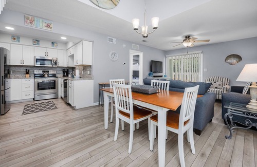 Miramar Beach Condo | Sea Cabin 1C | Quaint Beach Townhome | Private Beach Access