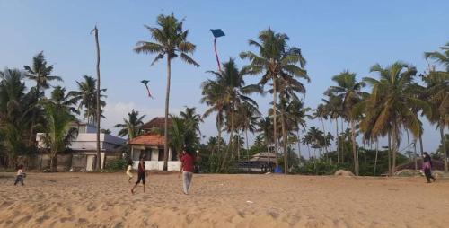 Eravipuram House | Sea castle beach homestay