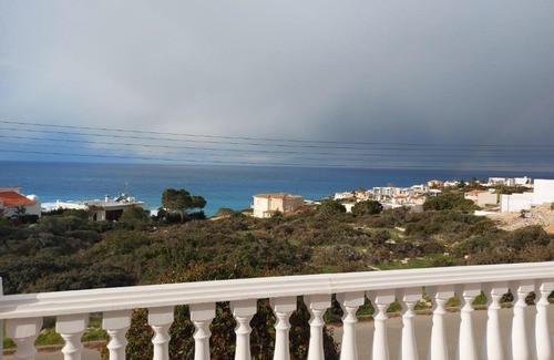 Sea Caves Apartment | SEA CAVES suite