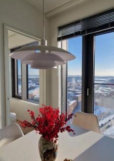 Kallio Apartment | Sea & City view Home near Nature