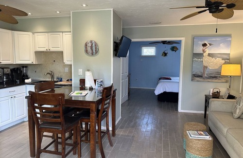 Siesta Key Condo | Sea Club 2 - Relaxing Siesta Key Beach Condo-Siesta Sky