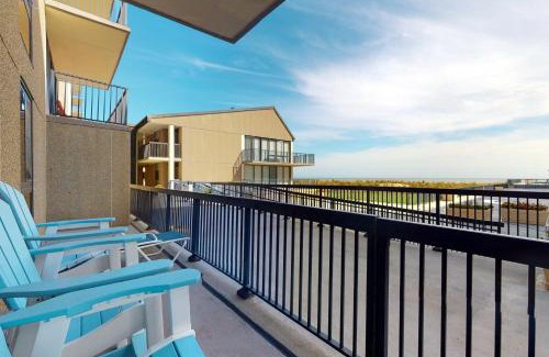 Bethany Beach Apartment | Sea Colony - 110 Brandywine House Rd
