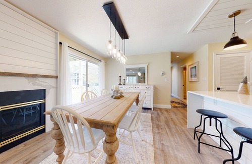 Bethany Beach Condo | Sea Colony ground floor condo, updated with fast WiFi, gas fireplace, & deck